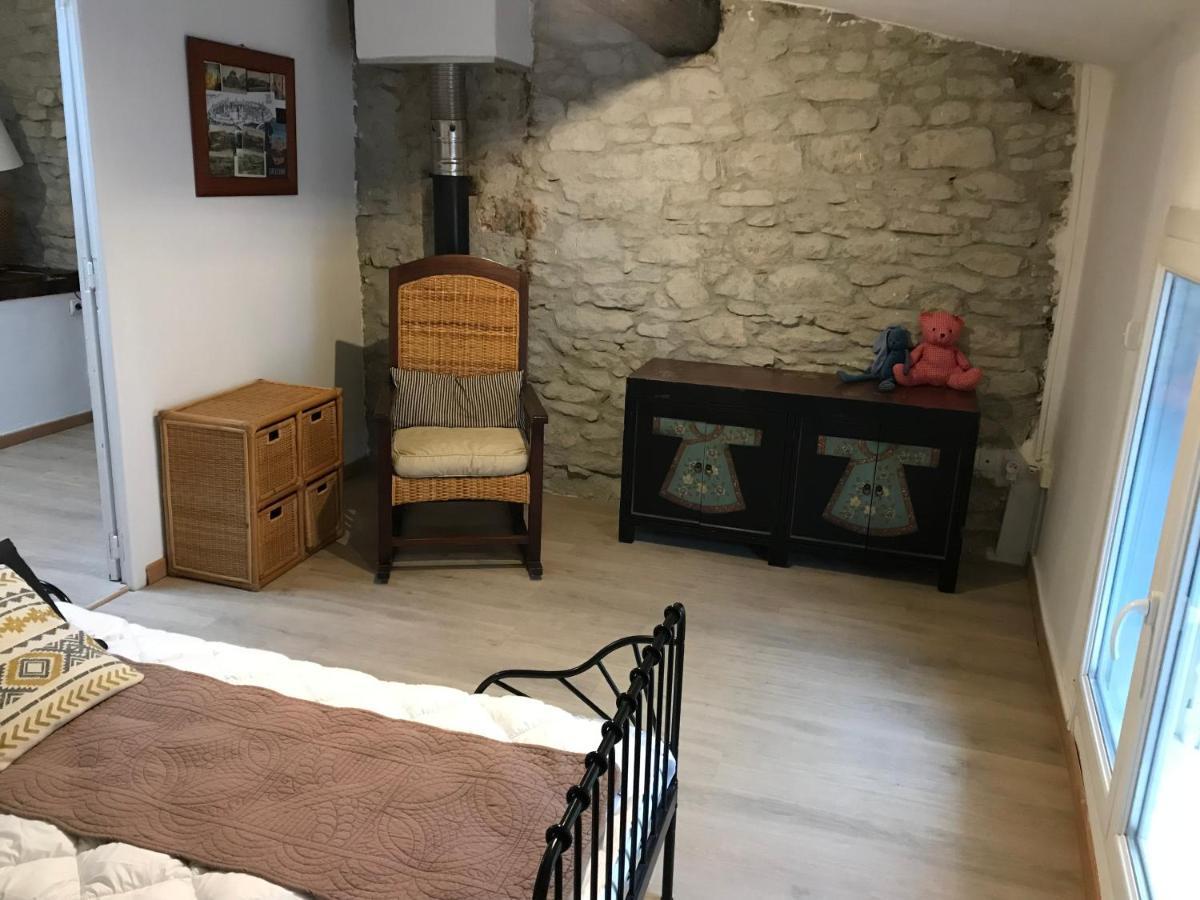 Le Grenier De Manee Villa Villemoustaussou Luaran gambar